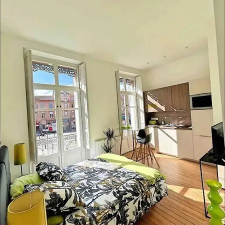 Apartment Le Studio Jardin D'eden Metro Palais De Justice *